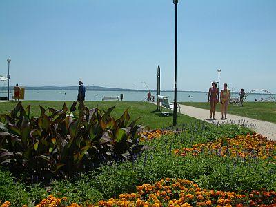 Hotel Vonyarc - 2-star cheap hotel at Lake Balaton in Vonyarcvashegy - Hotel Vonyarc - Vonyarcvashegy - Balaton