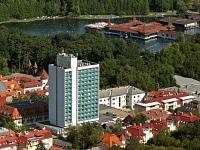 Hotel Panorama Heviz - accommodation in Heviz at discount prices with half board Hunguest Hotel Panoráma*** Hévíz - discount Panorama Hotel in Heviz connected to St. Andreas Health and Spa Institute with half board - 