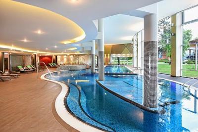 Azur Premium Hotel Siofok with large wellness area at  Lake Balaton - Azúr Prémium Hotel***** Siófok - new wellness Hotel at Lake Balaton