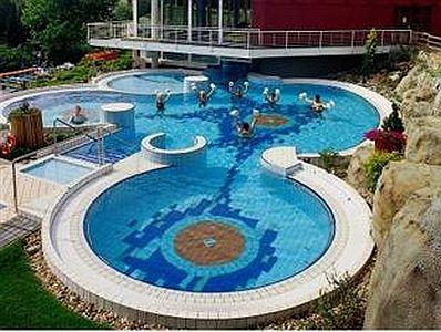 Hydro-pool in Hotel Danubius Health Spa Resort Aqua in Heviz - ENSANA Thermal Hotel Aqua**** Heviz - Danubius Health Spa Resort Aqua Heviz
