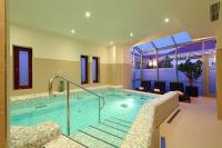 Historia Hotel Veszprem with wellness services