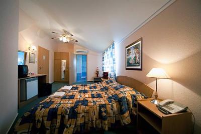 Free double room of Kristaly Hotel at Lake Balaton for romantic weekend - ✔️ Kristály Hotel Keszthely**** ✔️ Hotel at Lake Balaton