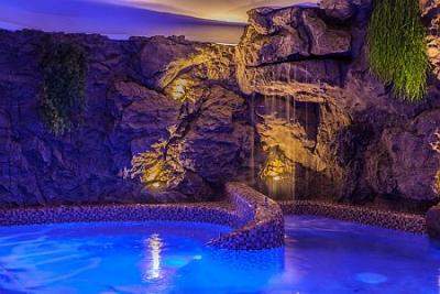 Premium Hotel Panorama - cave bath at the southern shore of Lake Balaton, in Siofok - Prémium Hotel Panoráma**** Siófok - Special wellness hotel in Siofok with half board